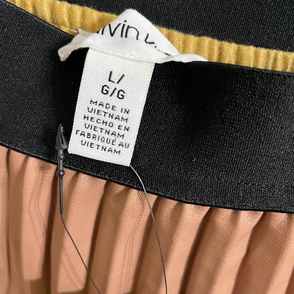 Calvin Klein skirt new authentic - Picture 3 of 6